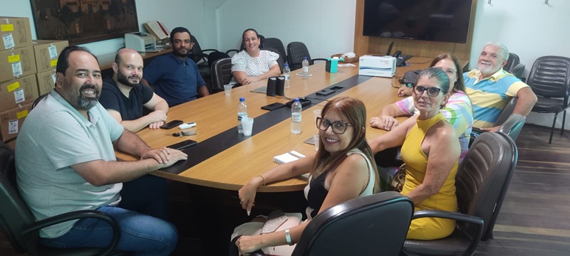 Vereadores se reúnem com moradores do Bairro Mário Emílio Bannwart